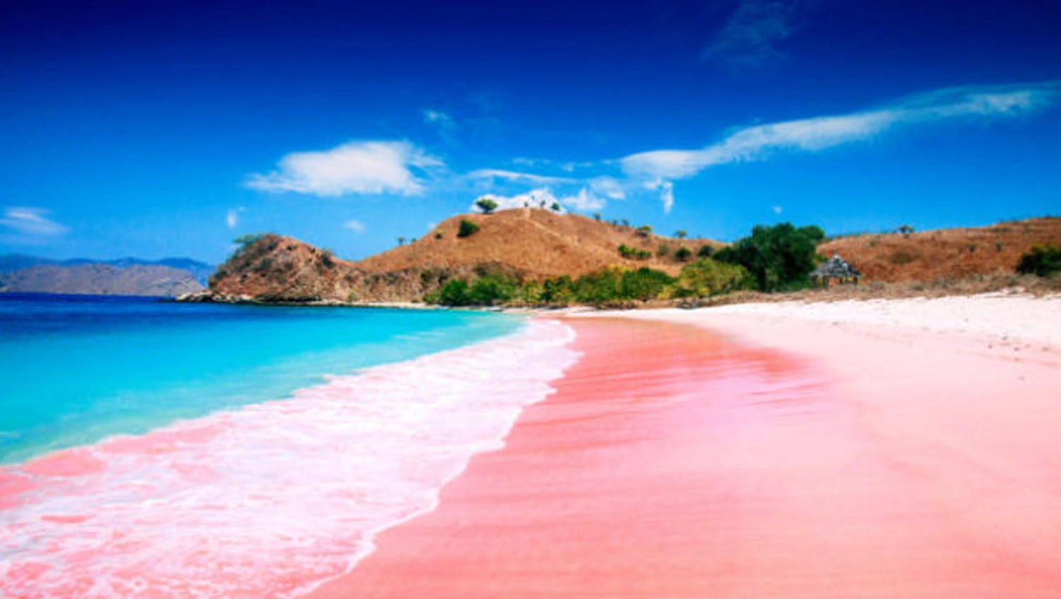 5 Pantai Terindah Yang Ada Didunia, Apakah Indonesia Termasuk Didalamnya ?