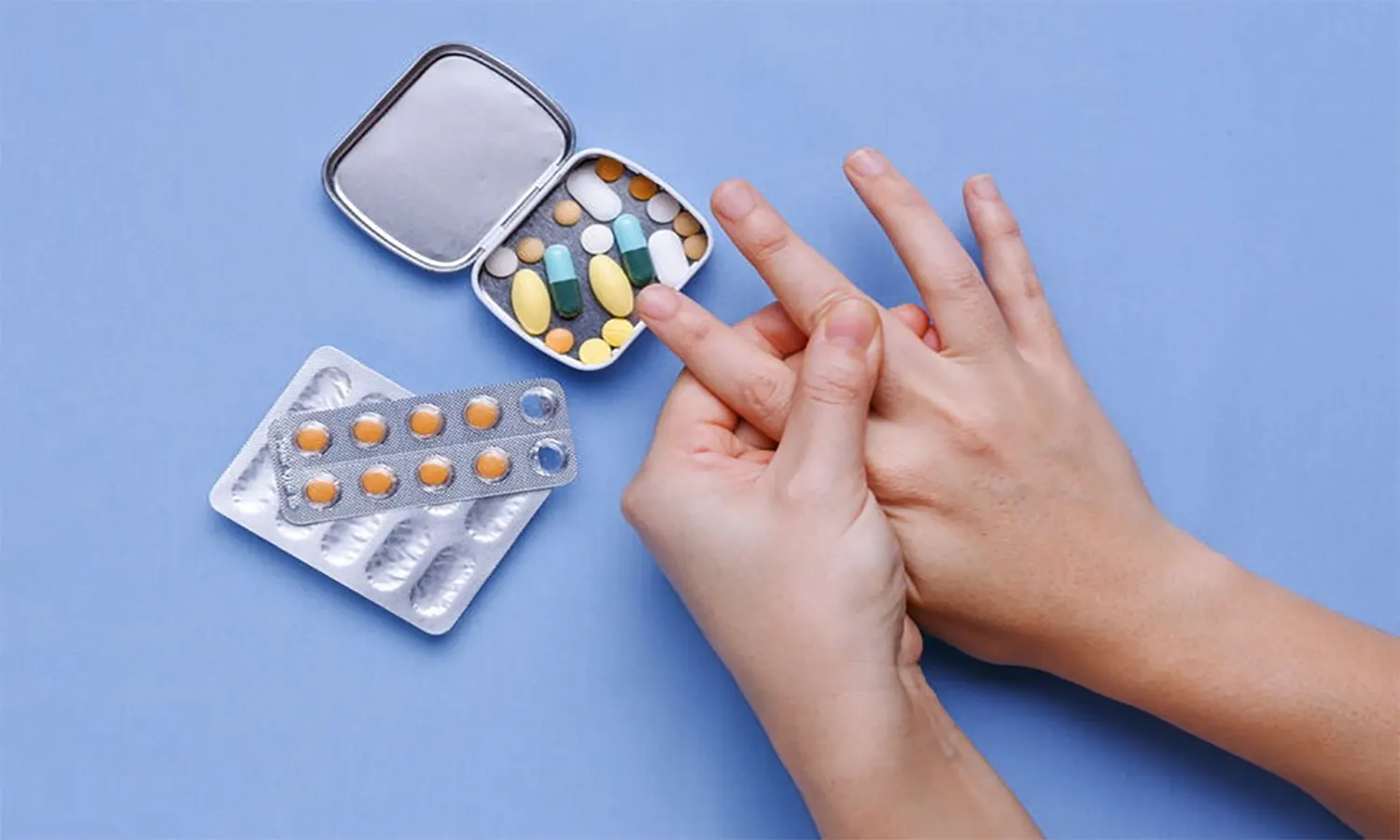 5 Obat Asam Urat Paling Ampuh yang Tersedia di Apotek