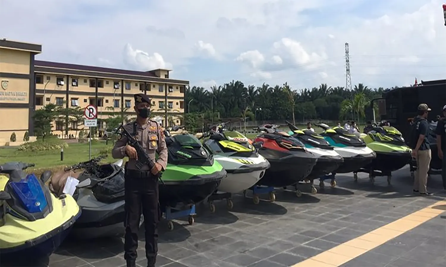 Polisi Sita Sejumlah Aset Apin BK Bos Judi Online Senilai Rp158 Miliar