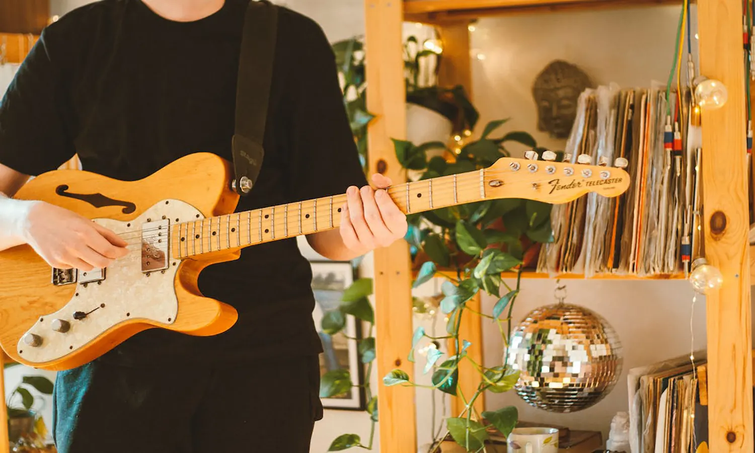 Musik Indie Adalah Arti, Genre, Lagu, dan Musisi di Indonesia