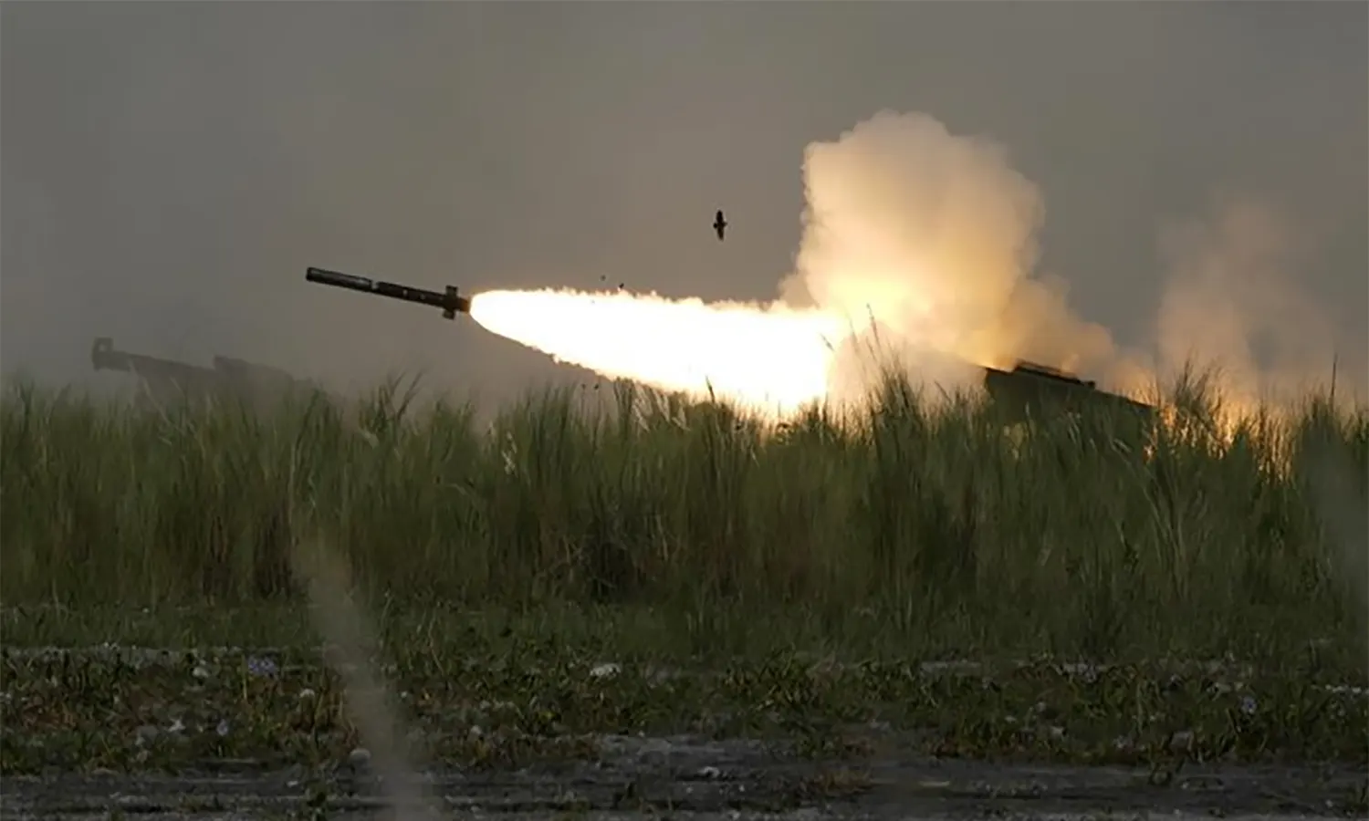 Rusia Klaim 63 Pasukannya Tewas Diserang Roket HIMARS Ukraina