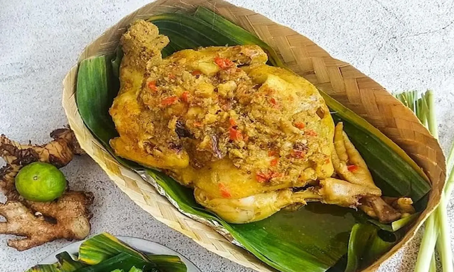 Menggali Kelezatan Ayam Betutu Khas Gilimanuk, Lengkap Sejarah dan Cara Membuatnya