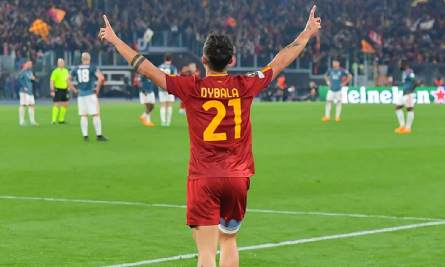 Mencetak Gol Krusial dan Lolos ke Semifinal, Paulo Dybala Dedikasikan Kemenangan untuk Jose Mourinho!
