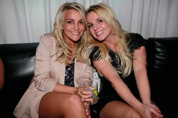 Britney Spears Memosting Foto Setengah Telanjang di Instagram Untuk Mengejek Saudaranya
