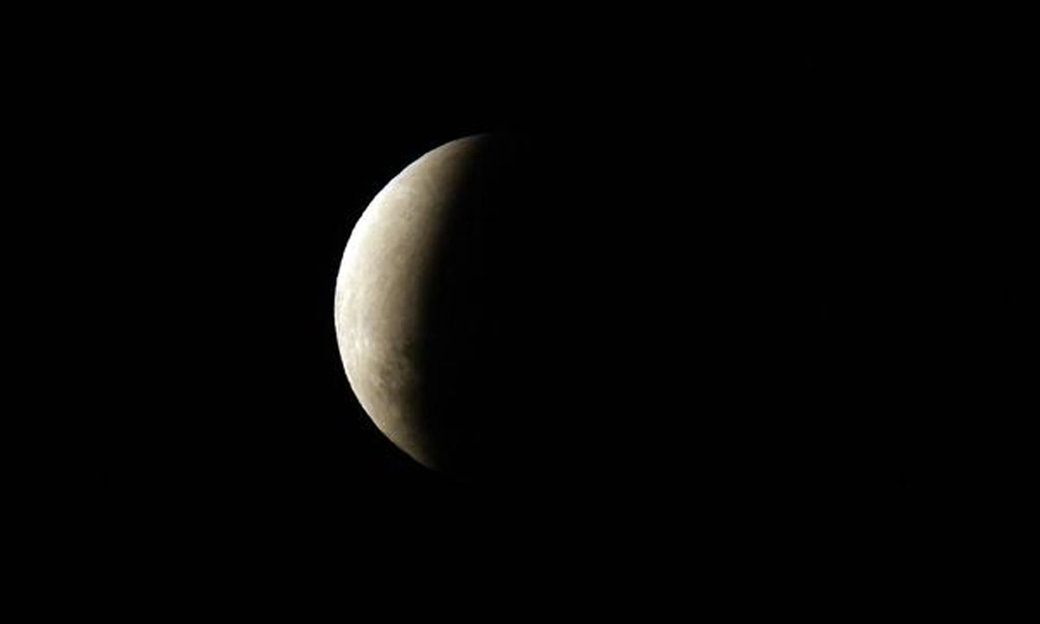 Akan ada Fenomena Apogee Hari Ini