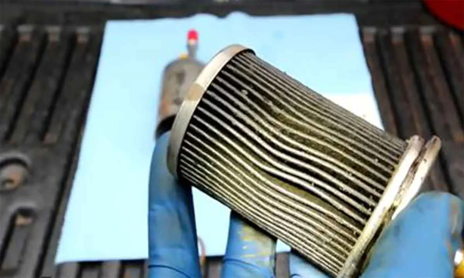 Kenali Fungsi Filter Bahan Bakar pada Mobil dan Cara Membersihkannya