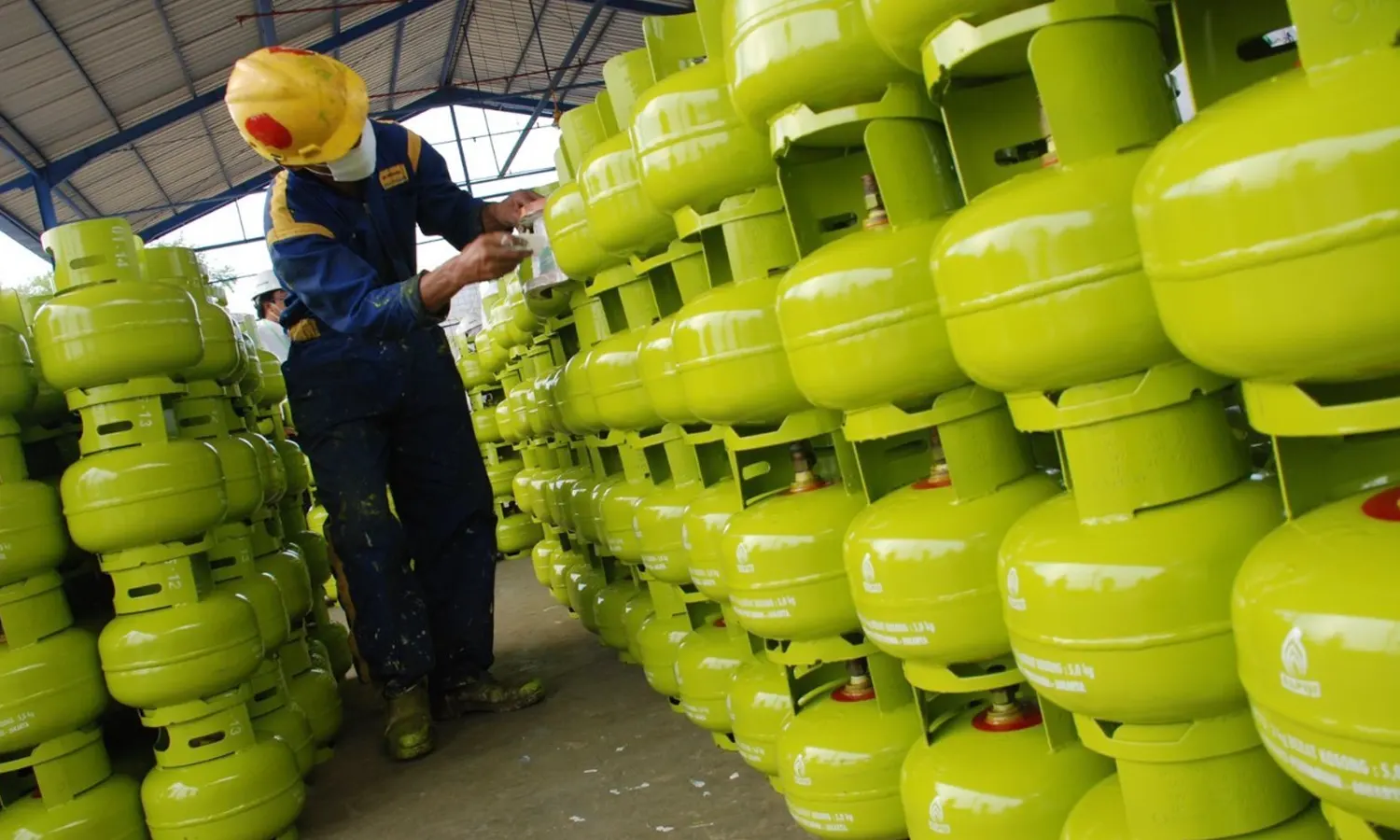 Gas Melon 3 KG Langka di Sejumlah Daerah, Masalah Distribusi?