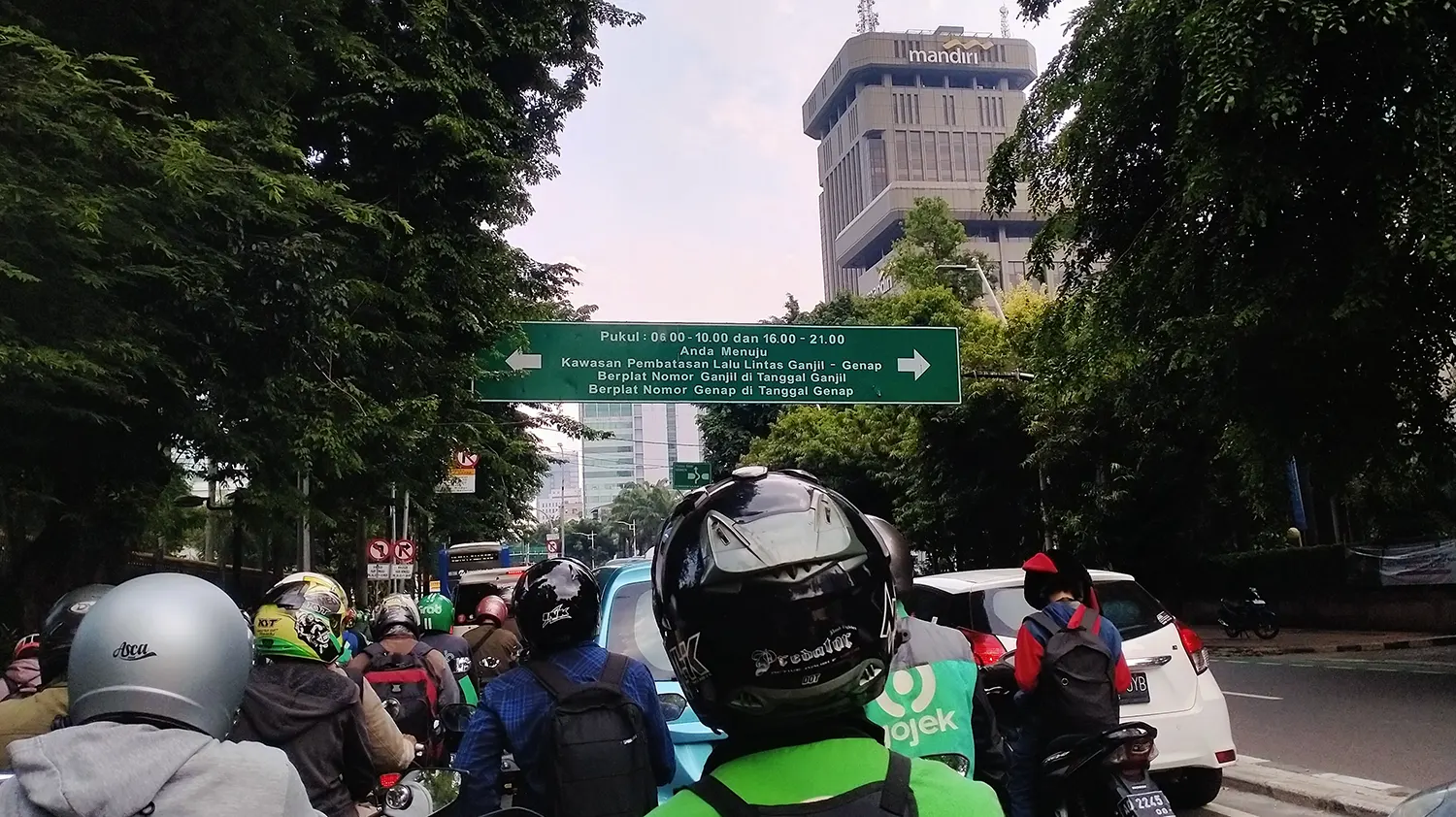 Ingat! Hari ini 26 Ruas di Jakarta Berlaku Untuk Plat Genap