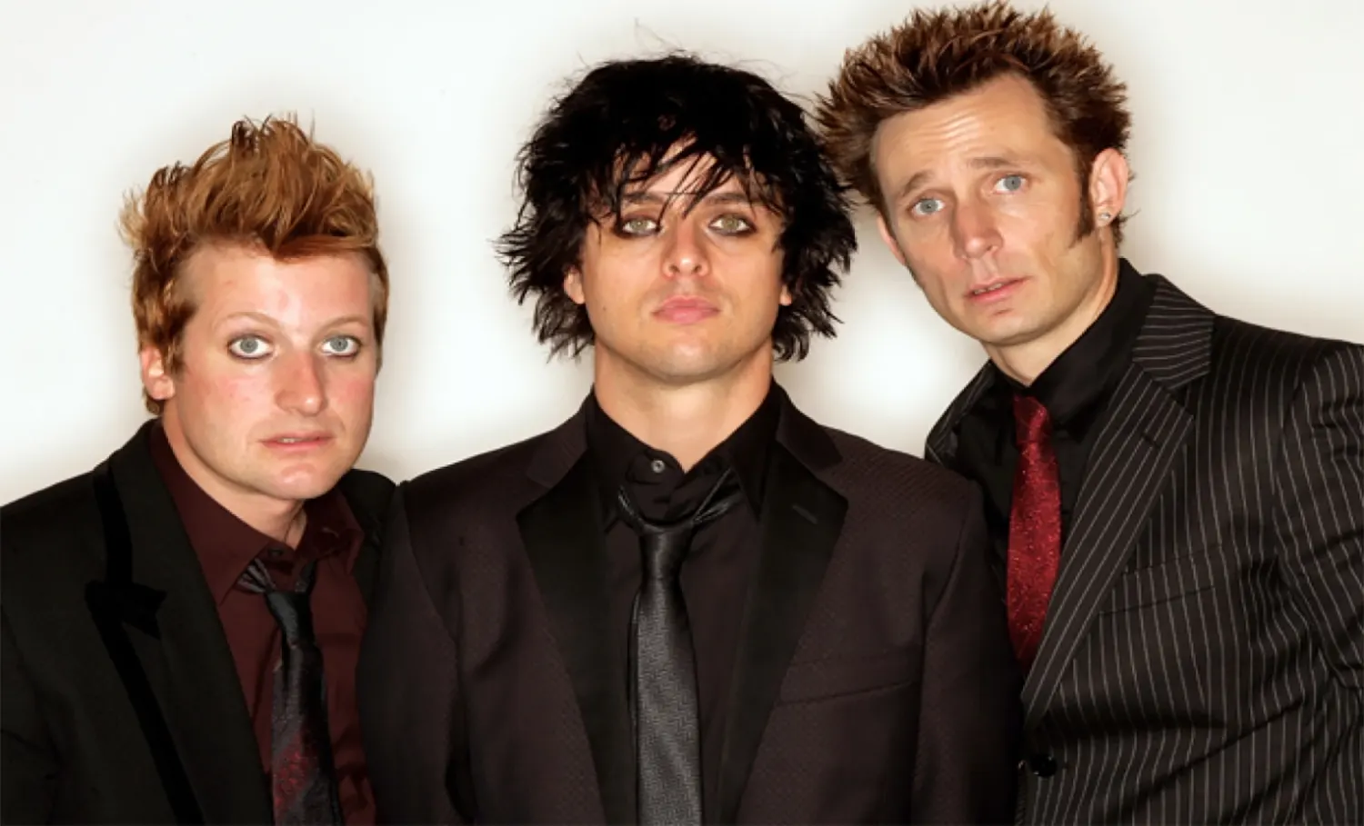 Grup Band Green Day Batal Konser Akibat Konflik Rusia-Ukraina