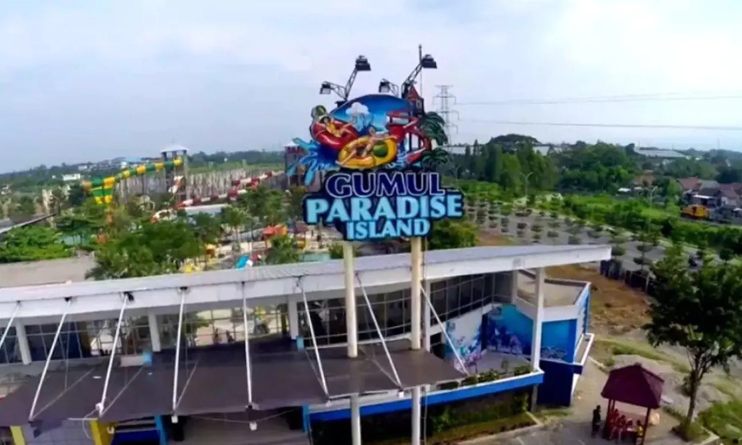 Gumul Paradise Island: Daya Tarik, Harga Tiket Masuk dan Lokasinya