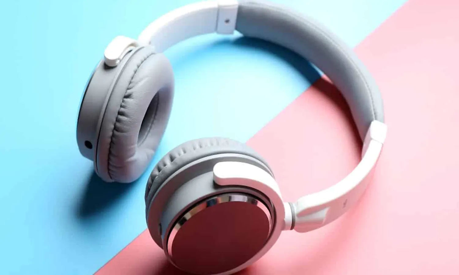 7 Headphone Terbaik Tahun 2022 yang Wajib Kamu Coba!