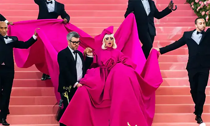 Trending twitter dipenuhi dengan MetGala2021. Apa artinya ? 