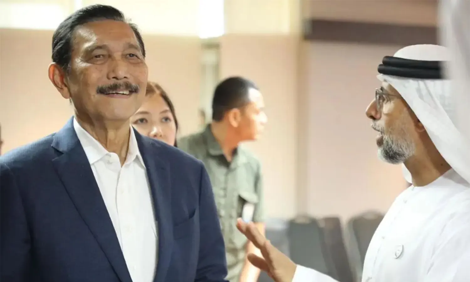 LBP Usir Pengkritik, Netizen: Waktu Sakit Kenapa Pake Sembuh Sih?