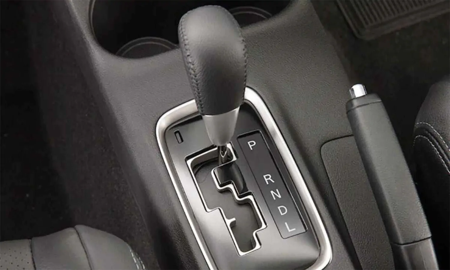 Simak! Berikut Beberapa Tips Merawat Mobil Matic 