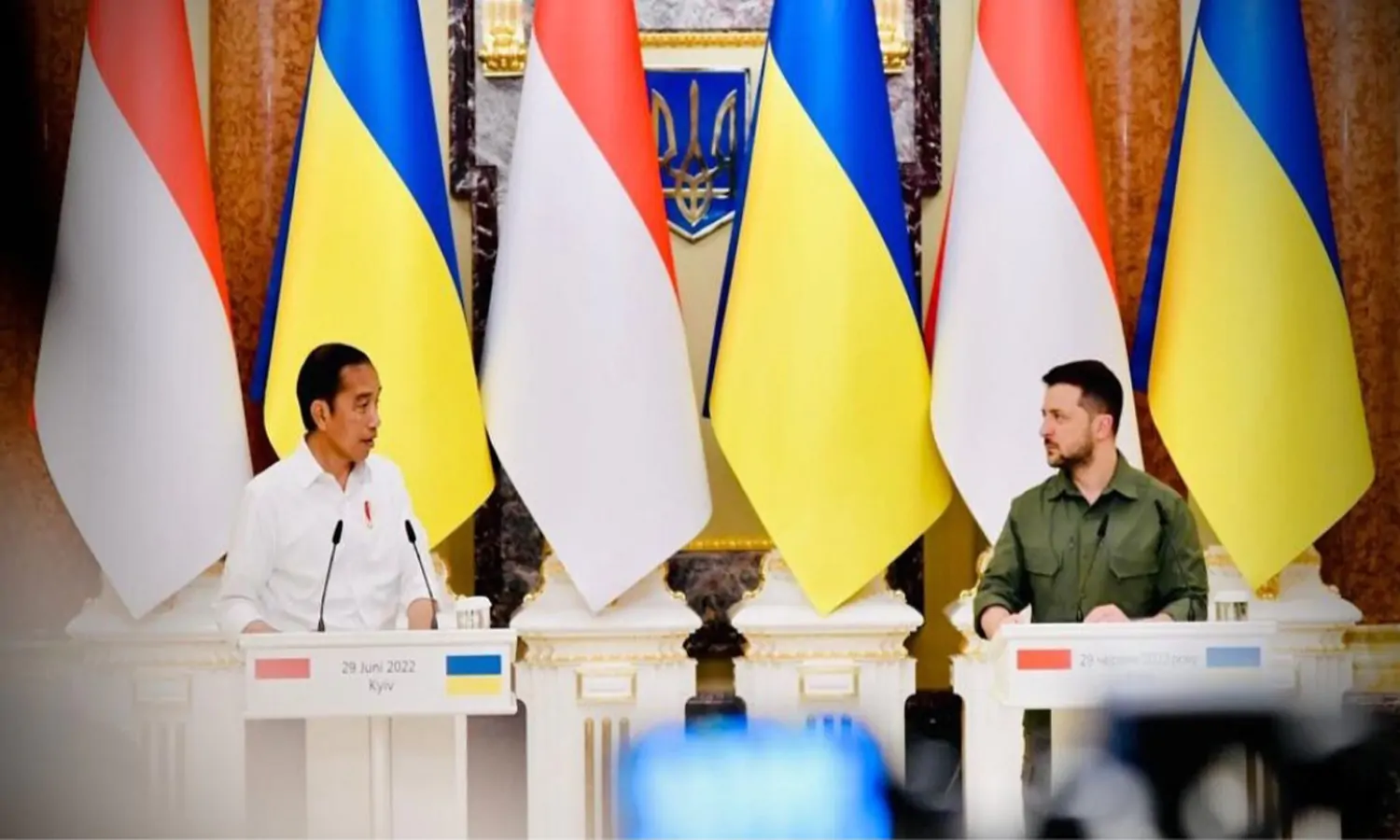 Peduli Ukraina, Jokowi Siap Jembatani Mediasi Zelenskyy dan Putin