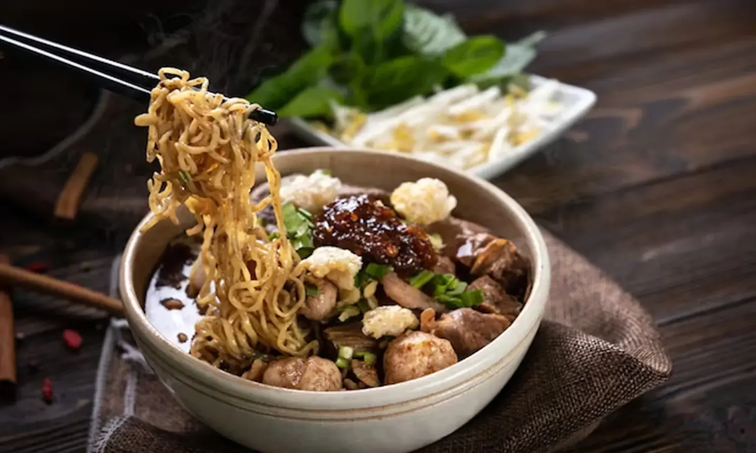 Resep Mie Ayam Bakso, Mulai dari yang Simple hingga ala Abang-Abang