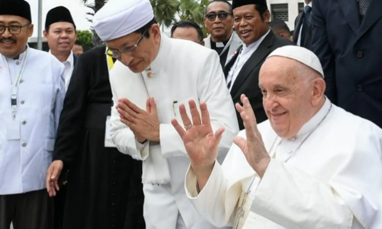 Belajar dari Ensiklik dan Lawatan Paus Fransiskus di Indonesia