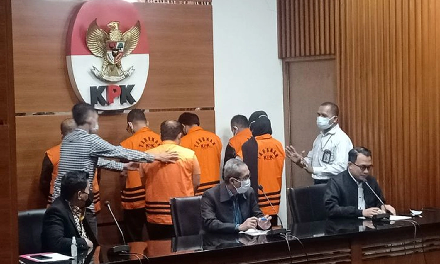 Kronologi dan KPK Menetapkan Bupati Penajam Paser Utara menjadi Tersangka