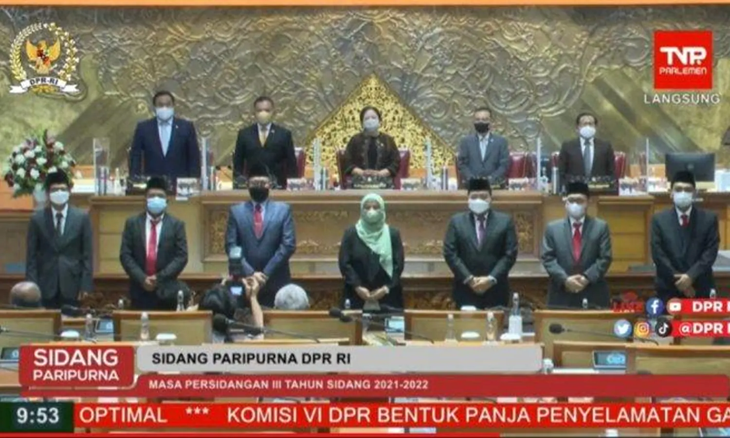 Pengesahan 12 Anggota KPU dan Bawaslu Terpilih 2022-2027