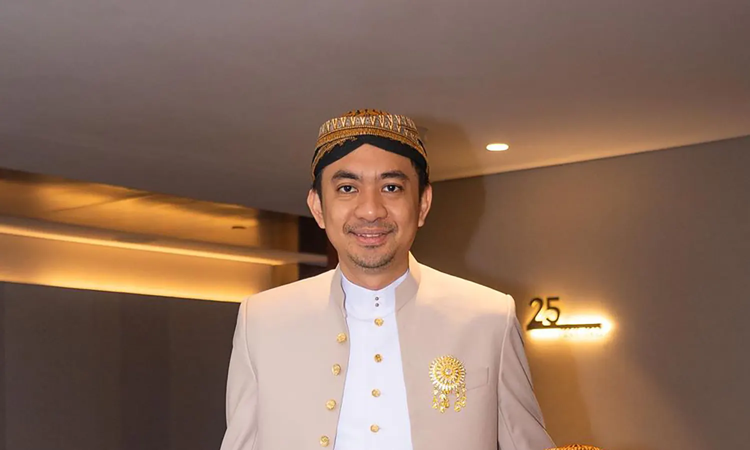 Profil dan Biodata Regi Datau, Lengkap Umur, Agama, Keluarga, Pekerjaan, dan Perjalanan Karier