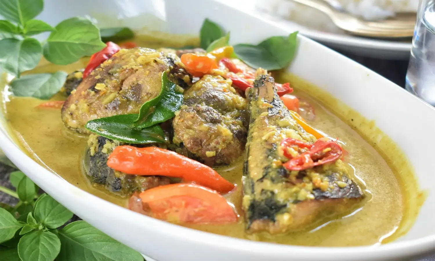 15 Resep Ikan Tongkol Rumahan Sederhana, Lengkap dengan Tips Menyimpan Ikan
