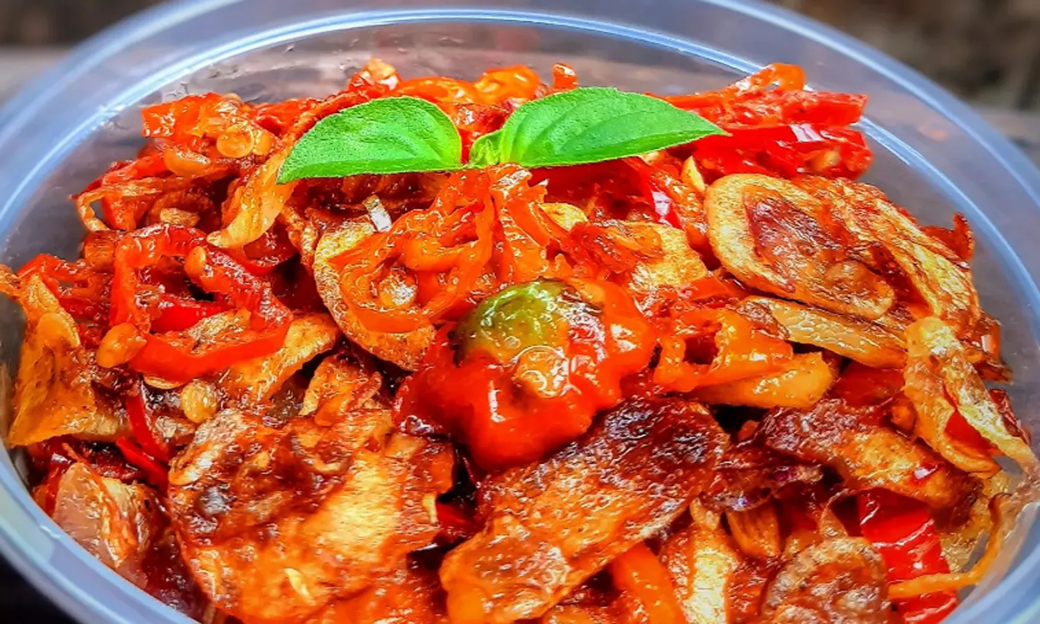 9 Resep Sambal Embe Pedas Khas Bali yang Autentik, Cocok untuk Pendamping Nasi dan Sate