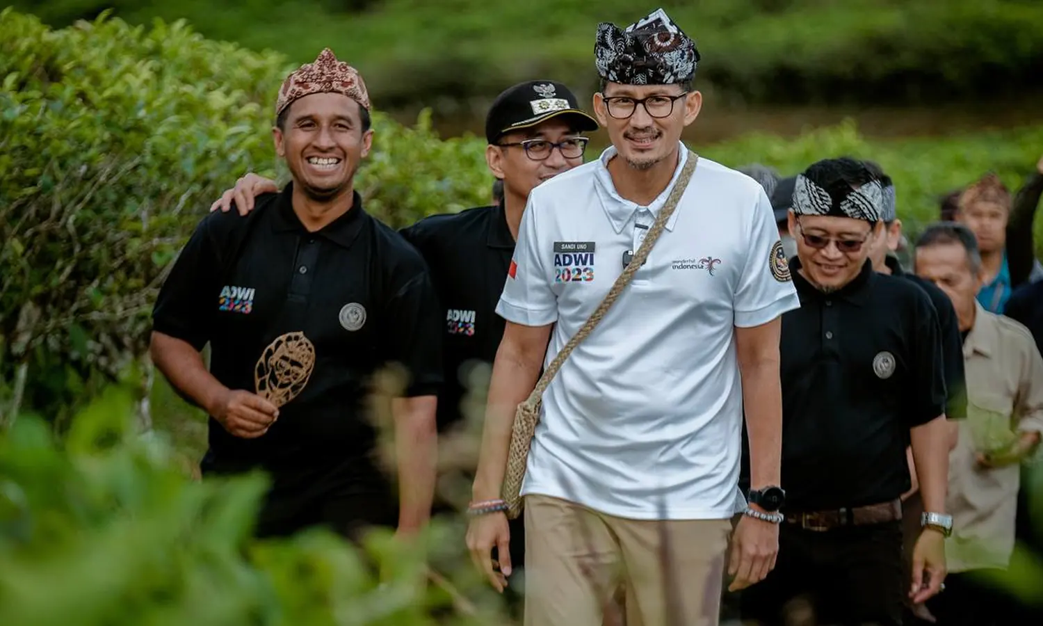 Survei Charta Politika: Sandiaga Uno, Ridwan Kamil dan Mahfud MD Jadi Cawapres Favorit