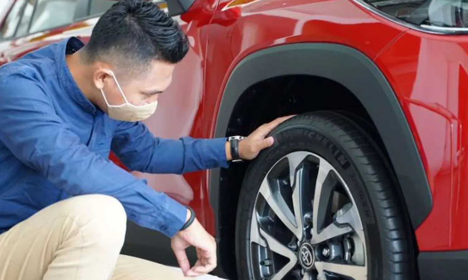 Pemilik Mobil Harus Tahu, ini tanda Ban Harus Diganti