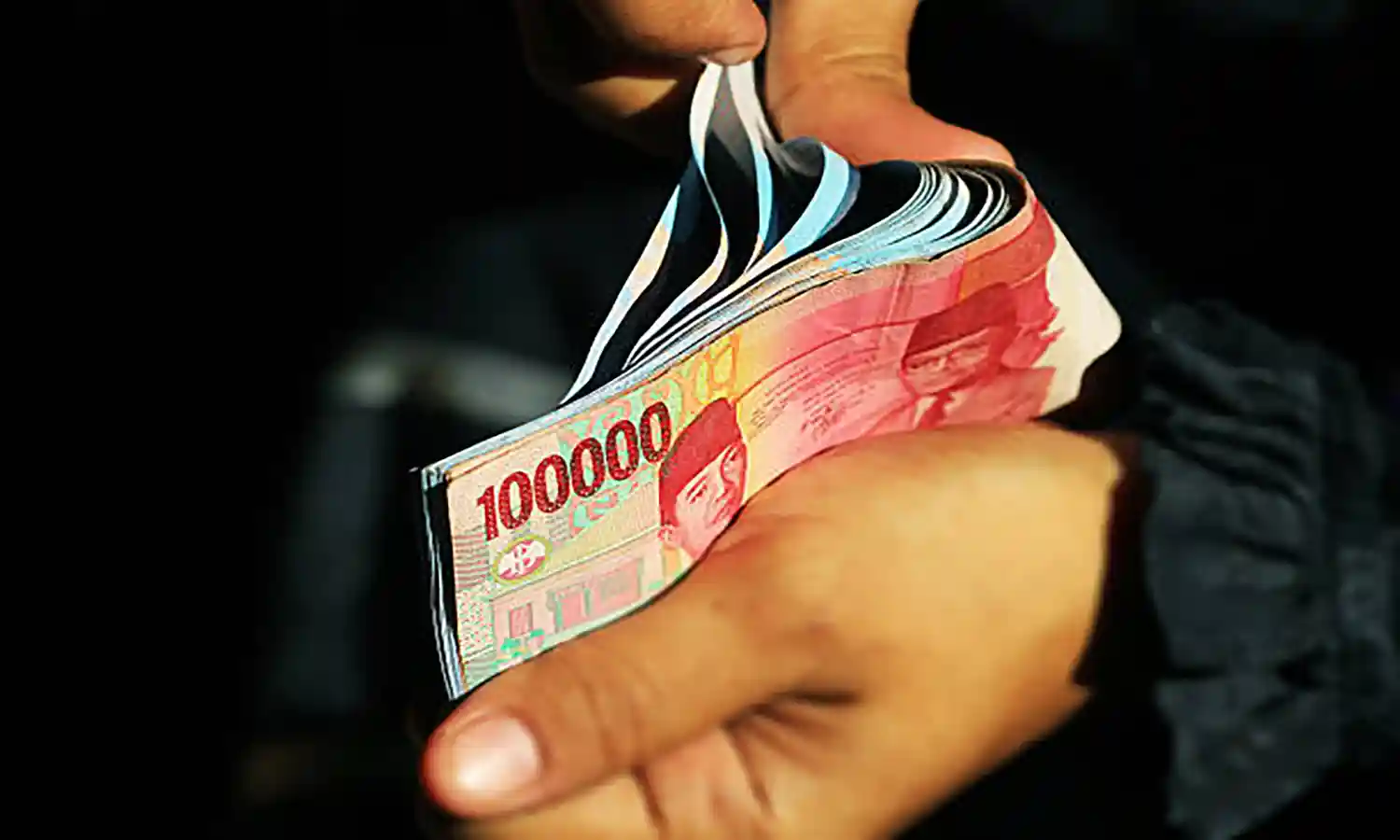 Tren Perlambatan Uang Beredar, Faktor Penggerak dan Dampaknya terhadap Perekonomian