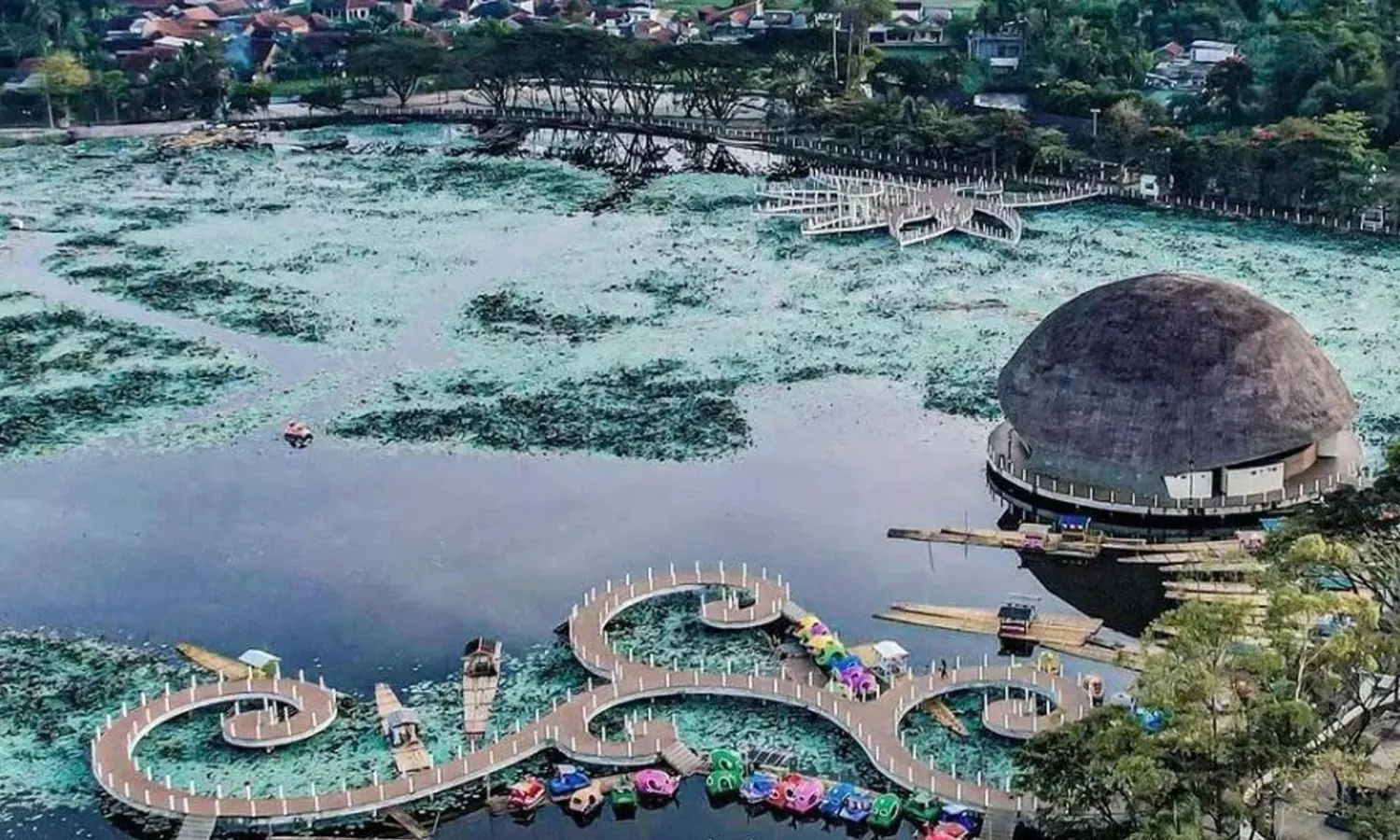 7 Tempat Wisata di Garut yang Lagi Hits dan Wajib Dikunjungi
