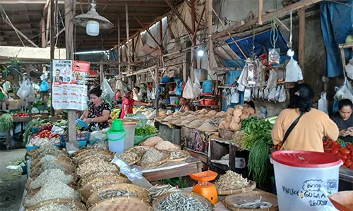 Harga Daging Ayam dan Bawang Merah Turun, Sumut Diperkirakan Cetak Deflasi Juli 2024