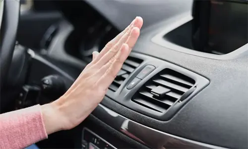 9 Penyebab AC Mobil Tidak Dingin dan Cara Mengatasinya Tanpa Harus ke Bengkel