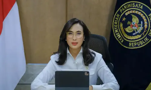 Menparekraf: Pariwisata Jadi Motor Pertumbuhan Ekonomi Kuartal II 2025