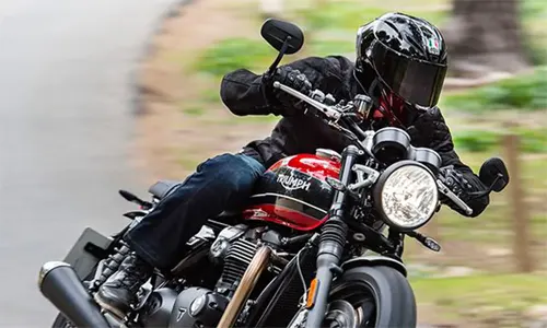 15 Rekomendasi Motor Irit Bensin, Lengkap dengan Spesifikasi dan Harga