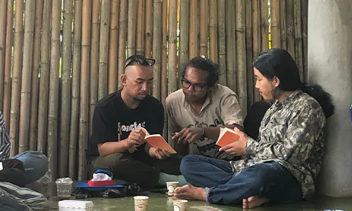 UNESCO Tetapkan Indonesia Sebagai Negara Literasi Terendah, Perkara Hobi atau Habitus?